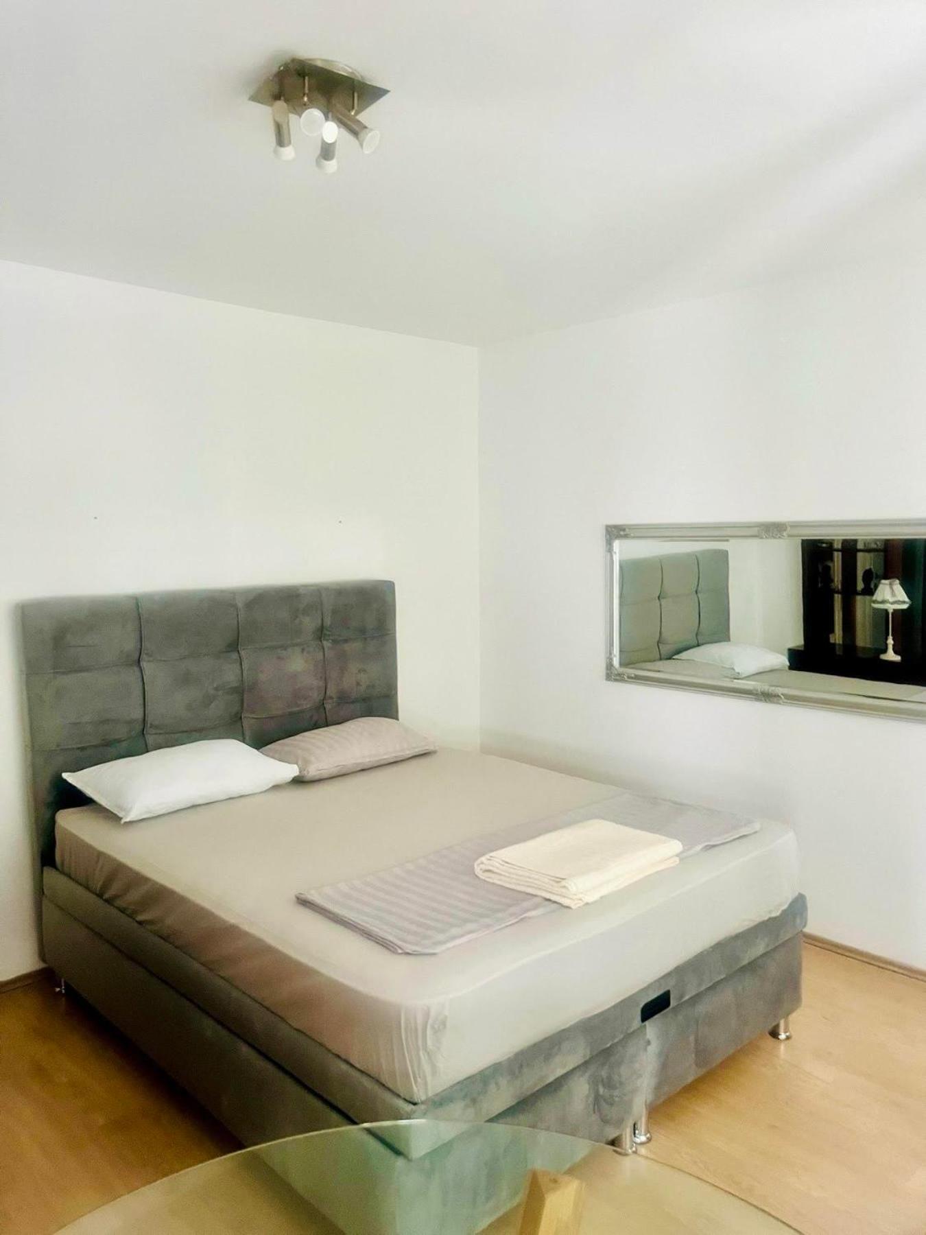 شقة Dorcol Hideaway بلغراد المظهر الخارجي الصورة