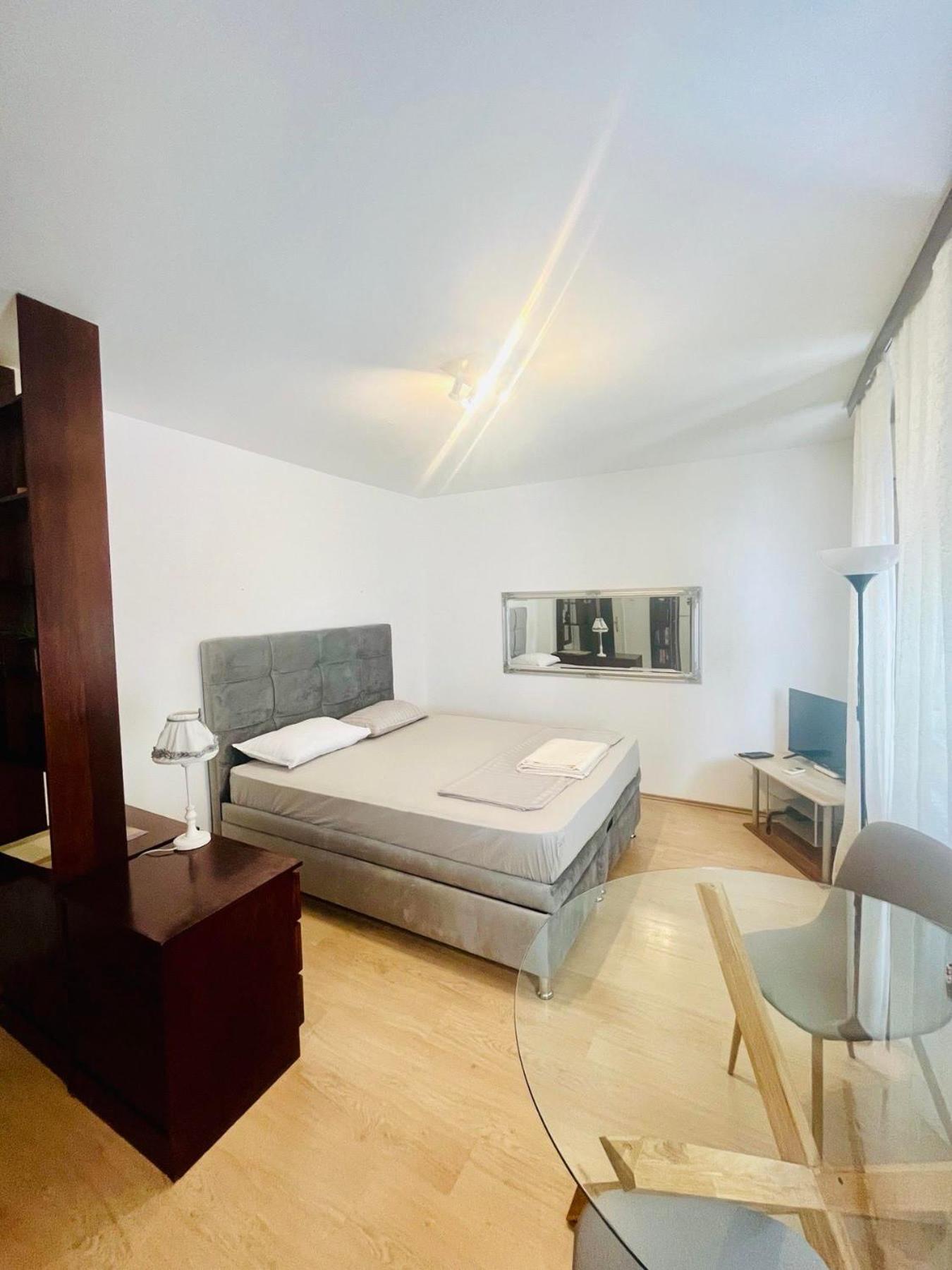 شقة Dorcol Hideaway بلغراد المظهر الخارجي الصورة